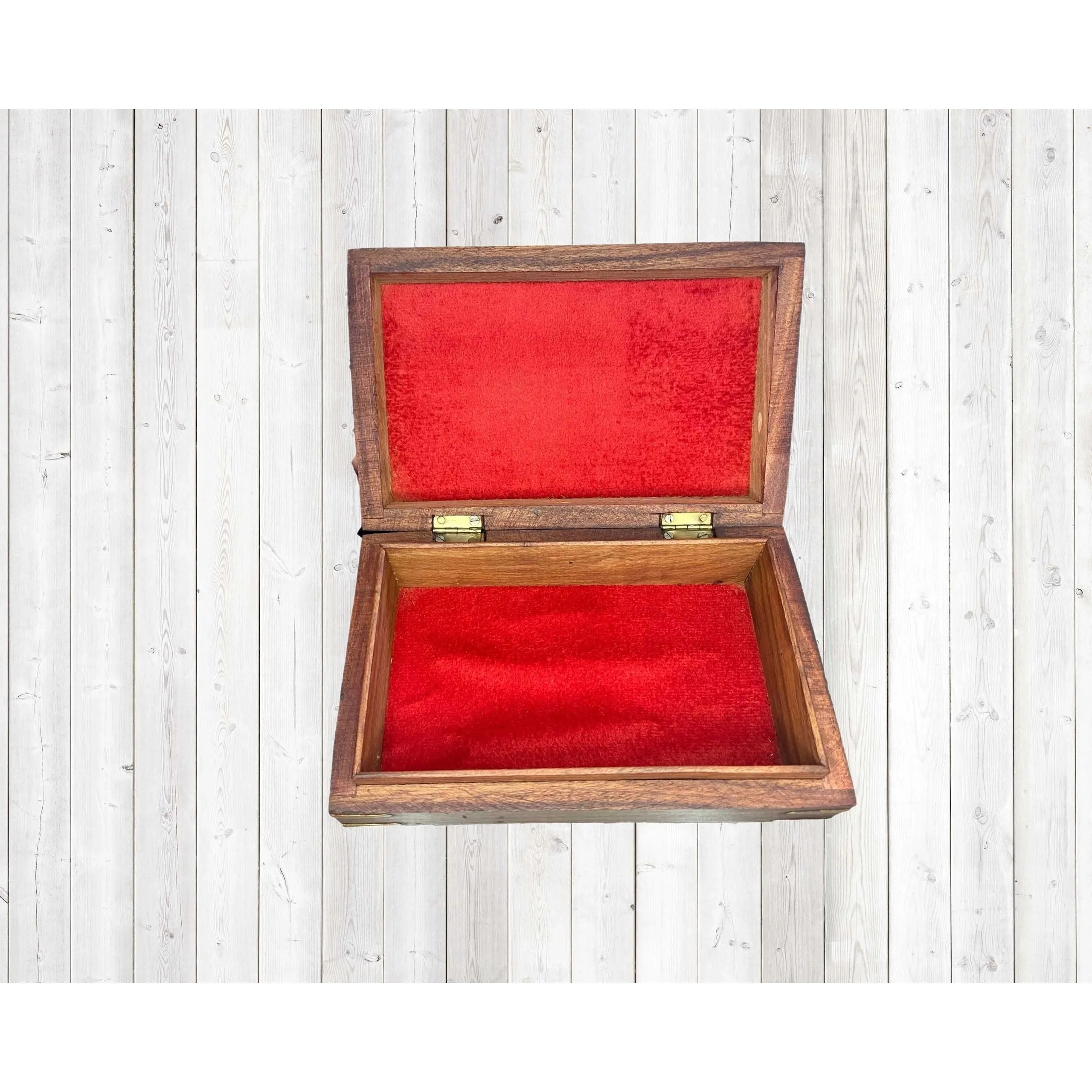 Hand Carved Wooden Sheesham Box with Two Elephants & Leaf Brass Inlay