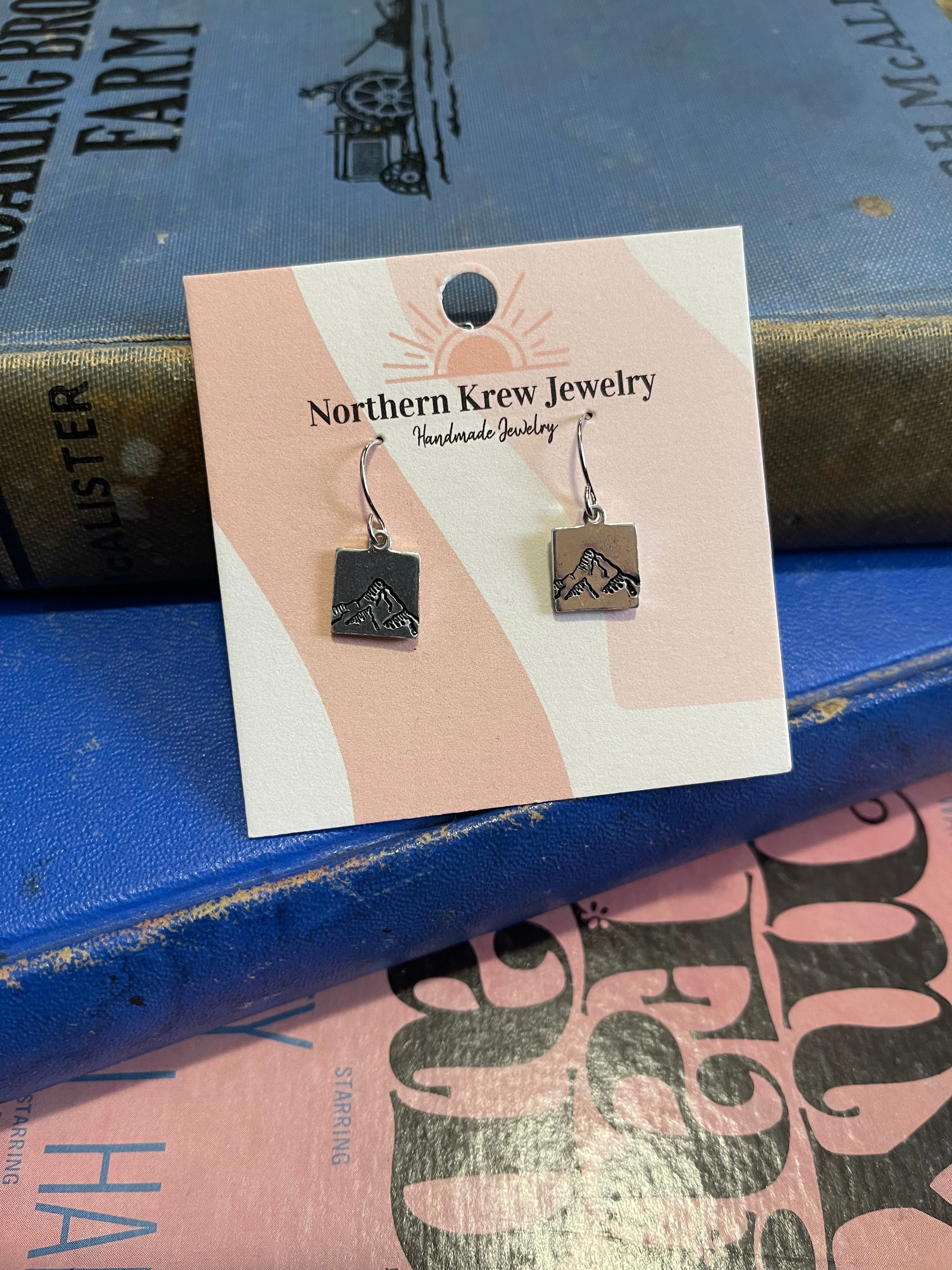 Stamped Mountain Square Earrings