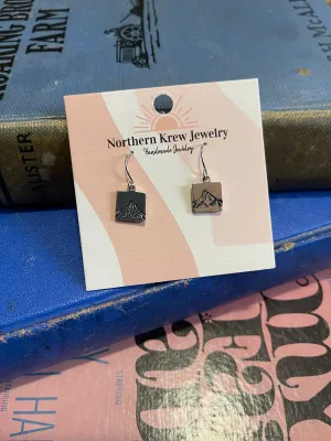 Stamped Mountain Square Earrings